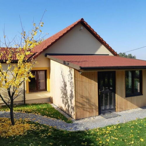 Pokój 4-osobowy z prysznicem z tarasem