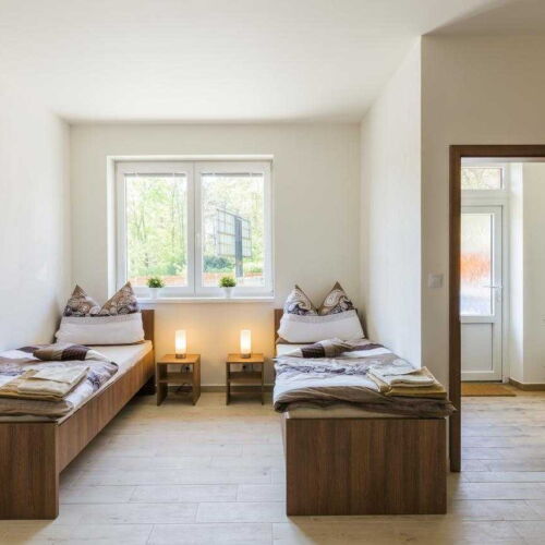 Dvoulůžkový pokoj s oddělenými postelemi