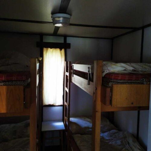 Chata 6-osobowy z prysznicem z aneksem kuchennym