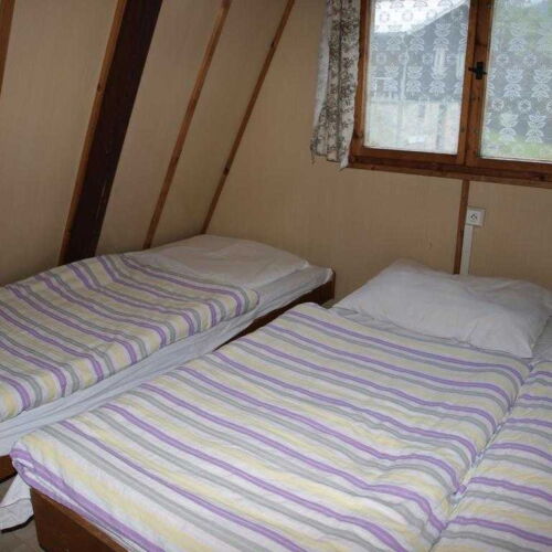 Chata 5-osobowy z prysznicem z aneksem kuchennym