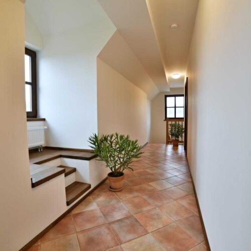 Apartman se sprchou s vlastní kuchyňkou pro 4 os.