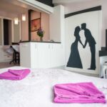 Zuhanyzós Romantik 2 fős apartman 1 hálótérrel