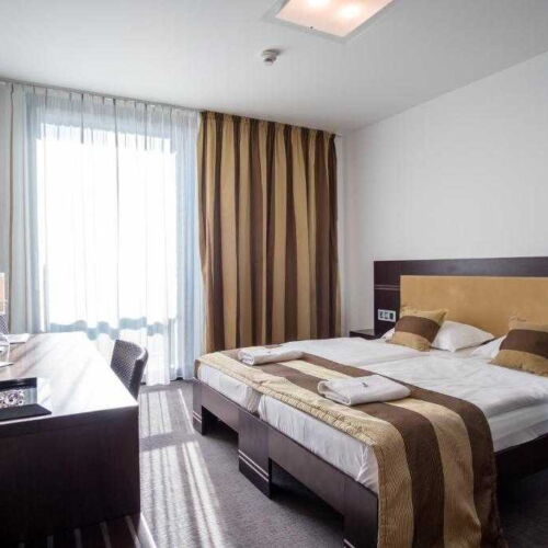 Apartament 2-osobowy z prysznicem z klimatyzacją