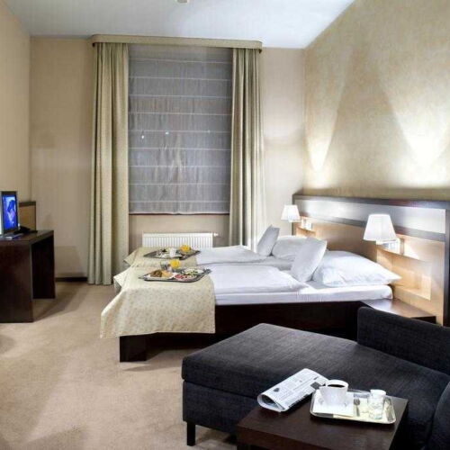 Pokój 2-osobowy Standard z prysznicem