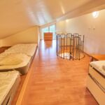 Apartman se sprchou s vlastní kuchyní pro 8 os.