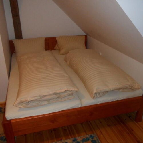 Pokój 2-osobowy na poddaszu z prysznicem