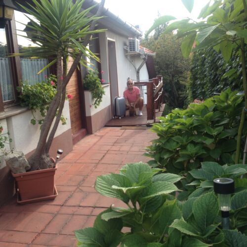 1-Zimmer-Apartment für 2 Personen Parterre mit Garten (Zusatzbett möglich)