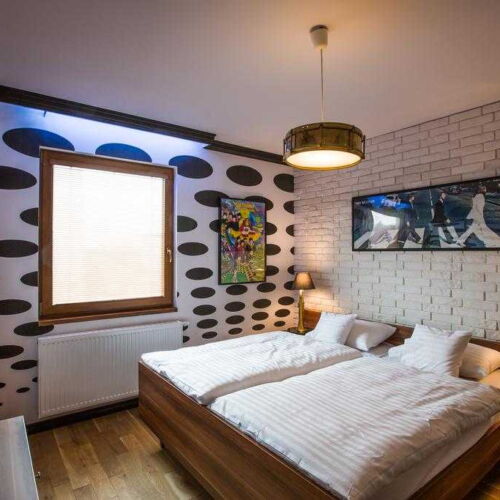 Apartman se sprchou  pro 4 os.