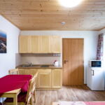 Erdőre néző saját teakonyhával 4 fős apartman 2 hálótérrel