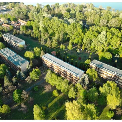 Park View Upstairs Apartment for 4 Persons