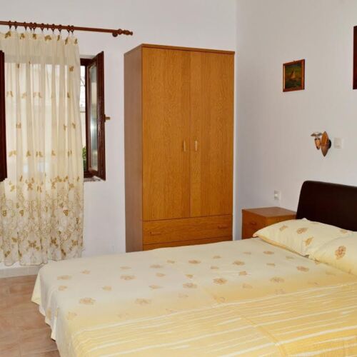 Apartament studio a cu 1 camera pentru 2 pers. (se poate solicita pat suplimentar)