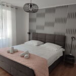 Apartament 8-osobowy Classic Komfort z 4 pomieszczeniami sypialnianymi