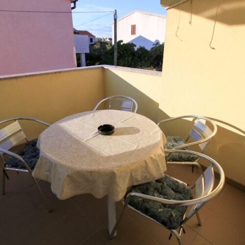 2-Room Air Conditioned Apartment for 4 Persons with Terrace (extra bed available)