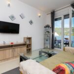 Légkondicionált teraszos 8 fős apartman 3 hálótérrel A-17831-c