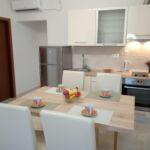 Garden View Ground Floor Apartment for 6 Persons
