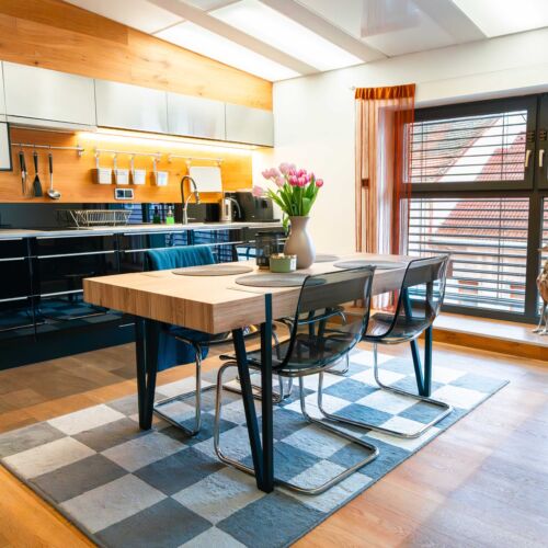 Pokój 3-osobowy z prysznicem z aneksem kuchennym (możliwa dostawka)