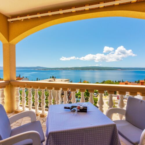 Sea View Upstairs 1-Room Apartment for 2 Persons