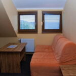 Mansard Twin Room with Shower (extra beds available)