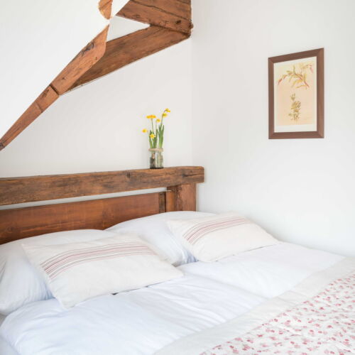 Malý dvoulůžkový pokoj v podkroví