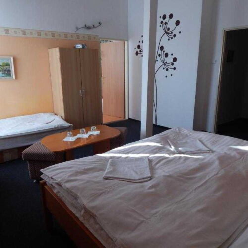 Triple Room with Shower