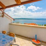 Sea View Mansard 2-Room Apartment for 5 Persons
