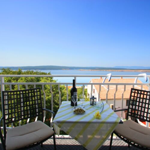 Sea View Upstairs 2-Room Apartment for 4 Persons