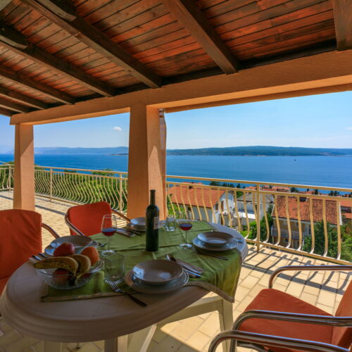 Pogled na more Klimatiziran apartman za 5 osoba(e) sa 2 spavaće(om) sobe(om)