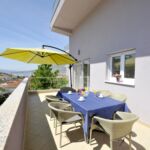Sea View Air Conditioned Holiday Home for 8 Persons