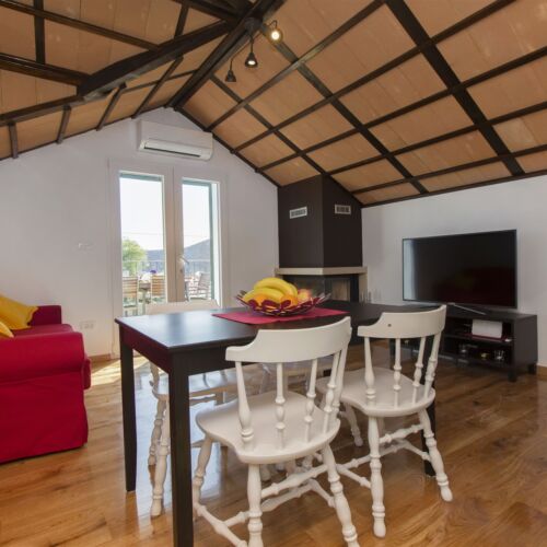 Air Conditioned Holiday Home for 5 Persons