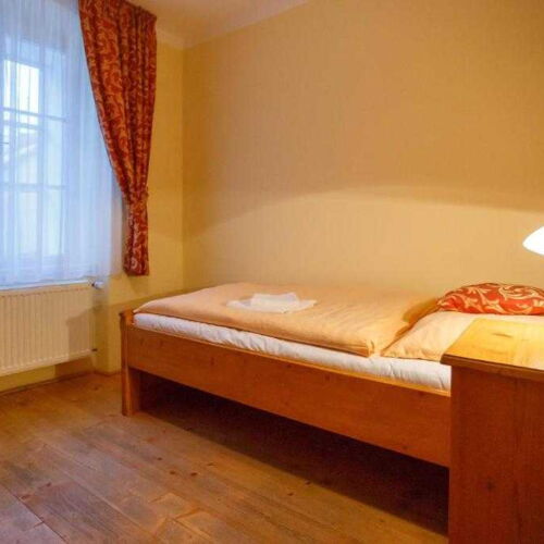 Camera single standard cu baie