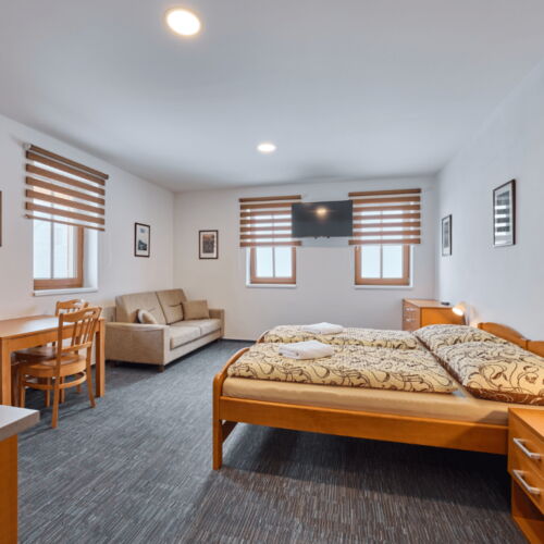 Apartament 5-osobowy z prysznicem z aneksem kuchennym