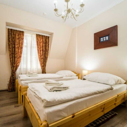 Apartman se sprchou s vlastní kuchyňkou pro 4 os. se 2 ložnicemi