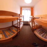 Dormitory s možnosťou rezervovať na lôžka  Izba  