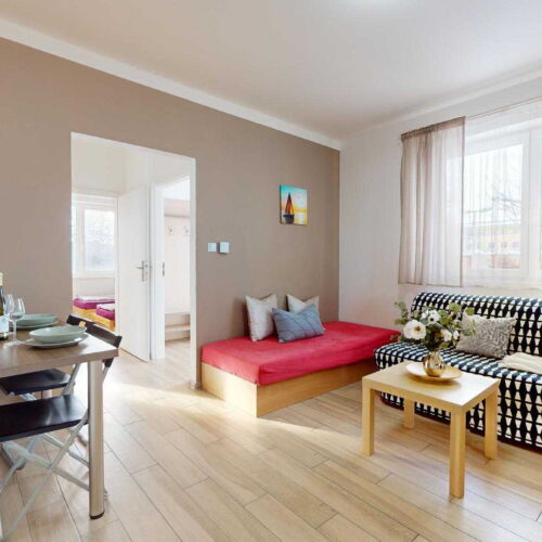 2-Room Apartment for 6 Persons with Shower and Own Kitchen