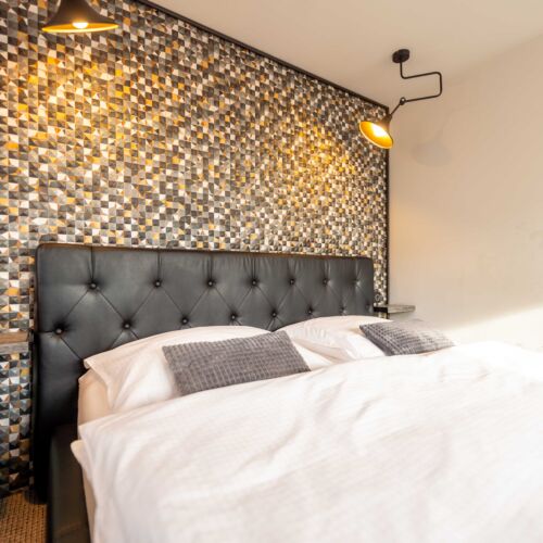 Deluxe Double Room (extra bed available)