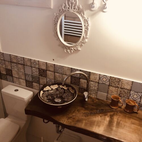 Cabană pentru 6 pers. (se inchirieaza doar integral) (se poate solicita pat suplimentar)