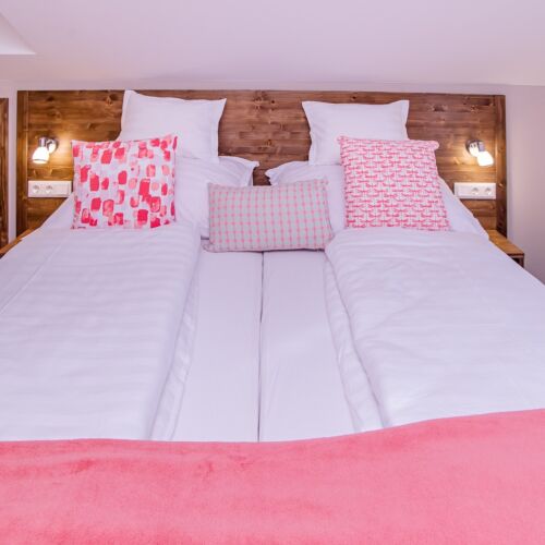 1-Zimmer-Apartment für 2 Personen im Dachgeschoss mit Klimaanlage