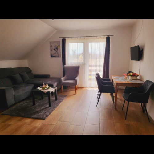 Apartament familial(ă) la etaj cu 2 camere pentru 4 pers.