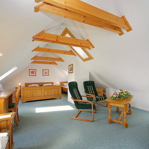 Apartman se sprchou  pro 6 os.