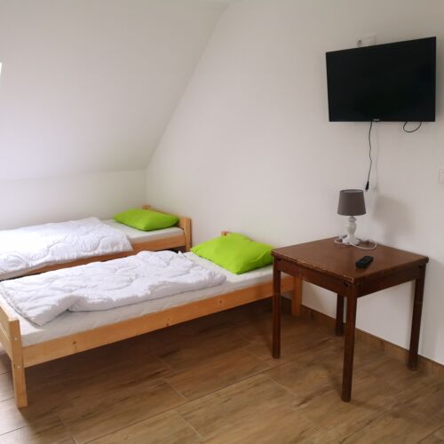 Pokoj pro 3 os. v podkroví přízemní (s možností přistýlky)