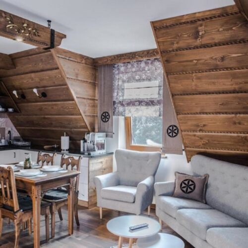 Apartament 4-osobowy Deluxe z 2 pomieszczeniami sypialnianymi