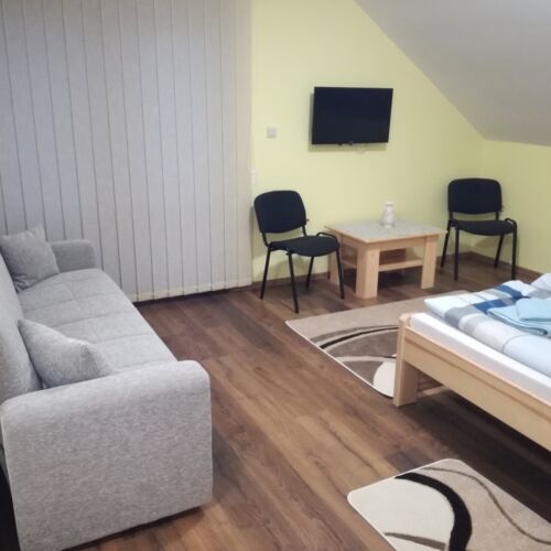 Pokój 2-osobowy na piętrze King (możliwa dostawka)