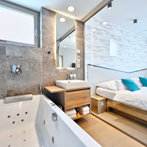 Čtyřlůžkové apartmá HORIZONT s vířivkou