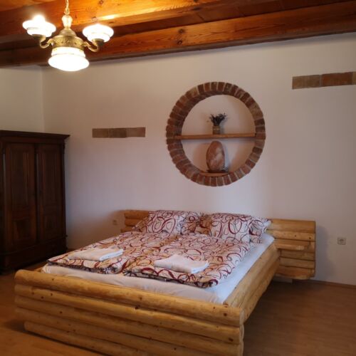 Rekreační dům (jako celek) pro 10 os. s výhledem do zahrady celý Dům