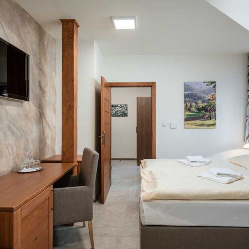 Pokoj se sprchou  pro 2 os.