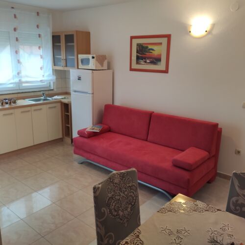 Apartman pro 4 os. se 2 ložnicemi s výhledem na les s panoramou
