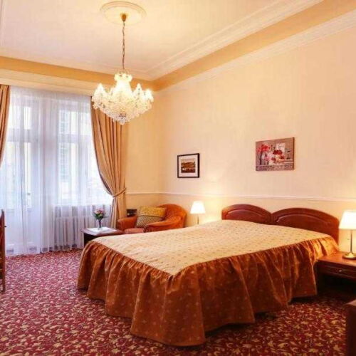 Balcony Double Room with Shower