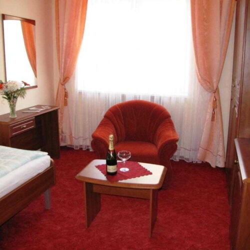 Balcony Single Room with Shower