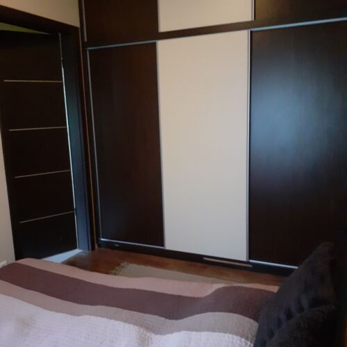 Apartament 4-osobowy na piętrze z widokiem na miasto z 2 pomieszczeniami sypialnianymi