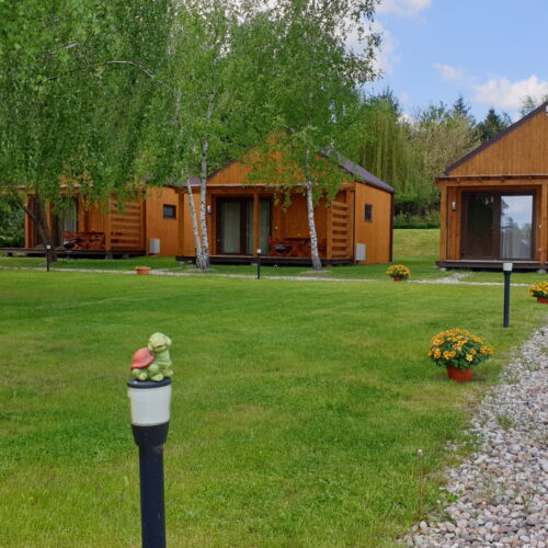 Vila deluxe cu vedere spre gradina pentru 5 pers. (se inchirieaza doar integral)